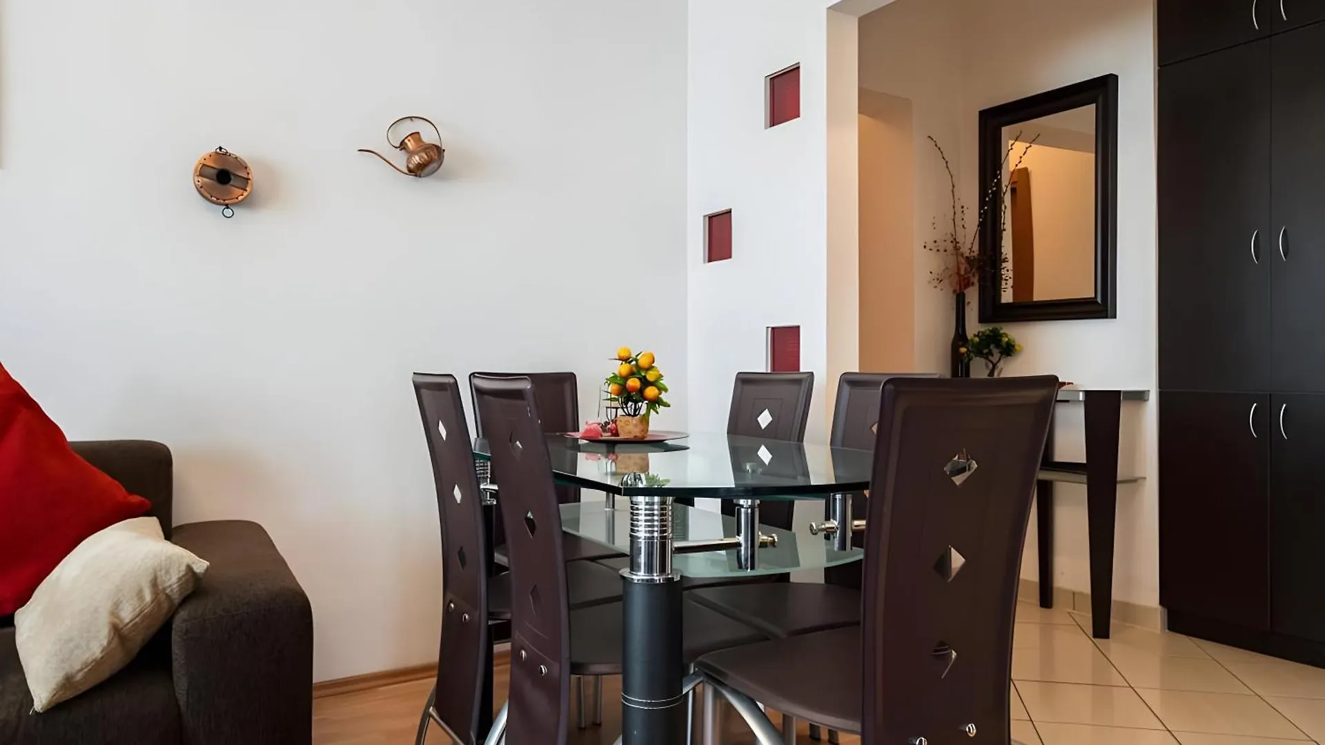 Landmark & City - 2Bdr Spacious And Comfy Flat With Amazing Views ブカレスト 0*,