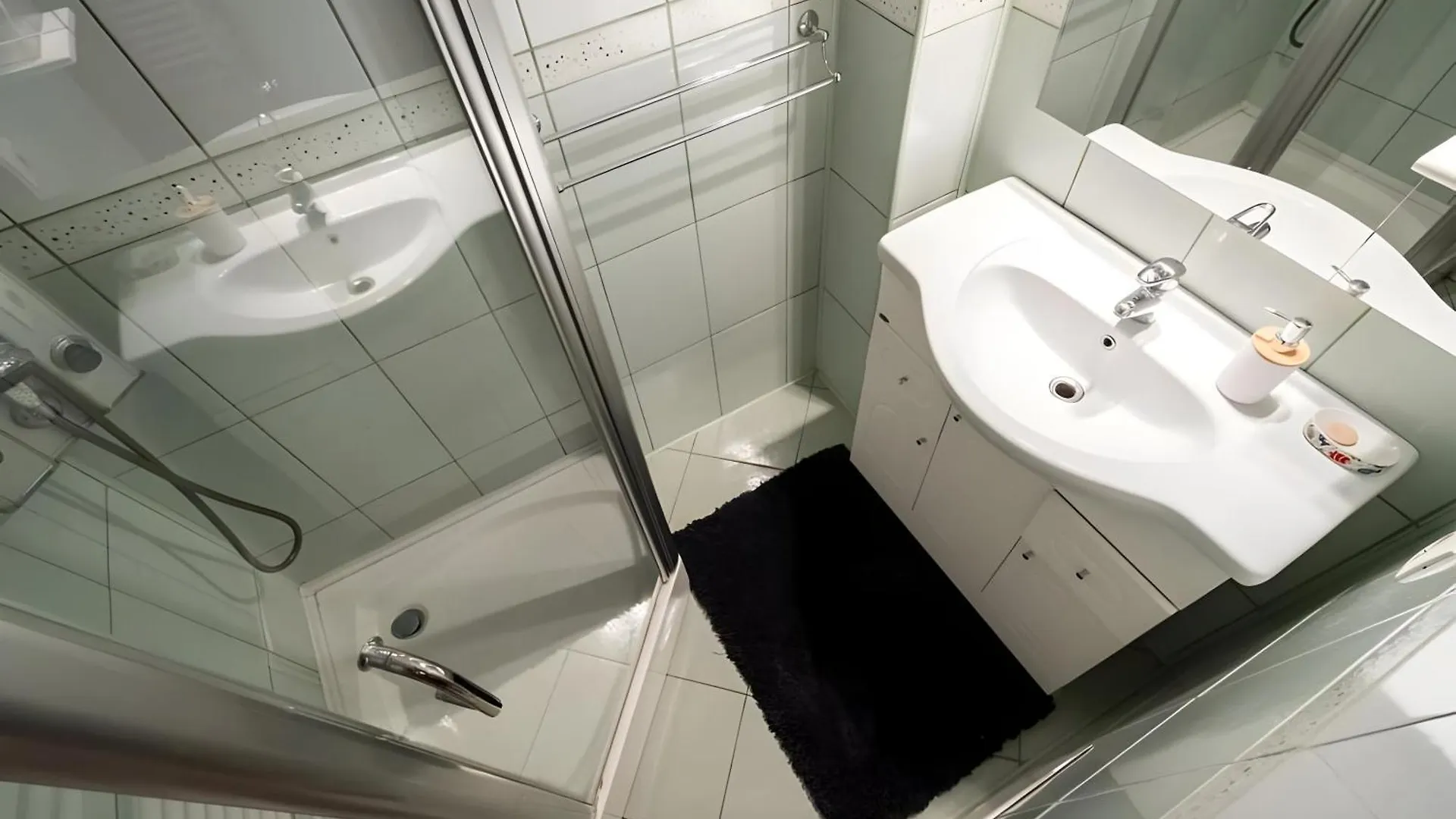 アパート Landmark & City - 2Bdr Spacious And Comfy Flat With Amazing Views ブカレスト