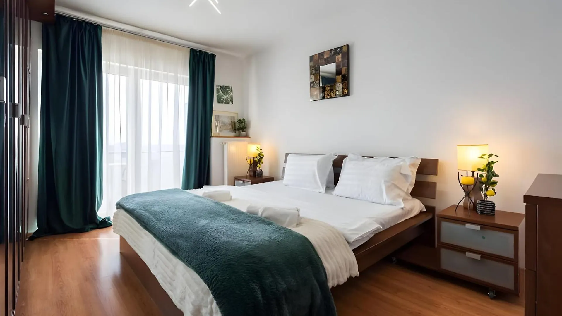 Lejlighed Landmark & City - 2Bdr Spacious And Comfy Flat With Amazing Views Bukarest