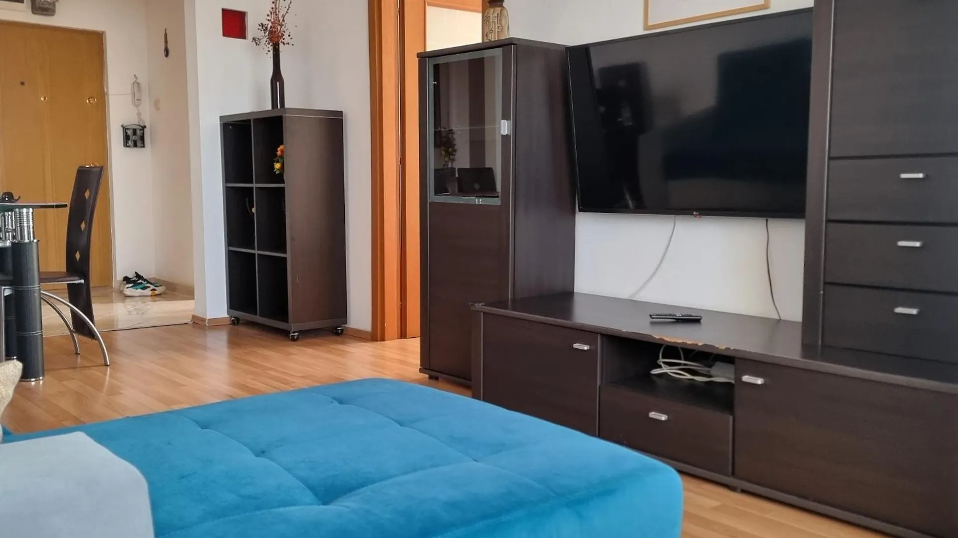 Landmark & City - 2Bdr Spacious And Comfy Flat With Amazing Views Boekarest Appartement